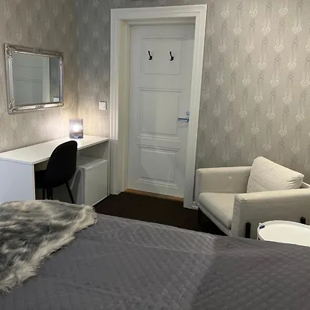 Johanssonin Talo 1849 Γιόενσου