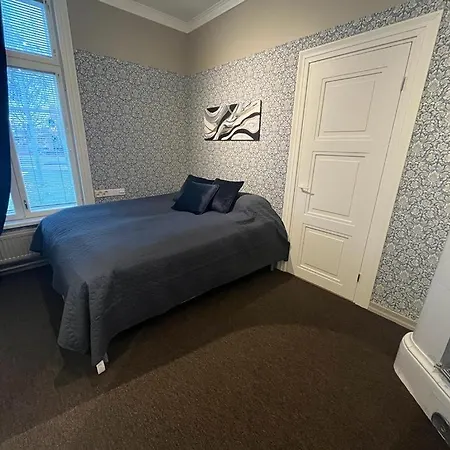 Johanssonin Talo 1849 3*