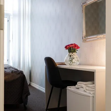 Johanssonin Talo 1849 Hotel 3*