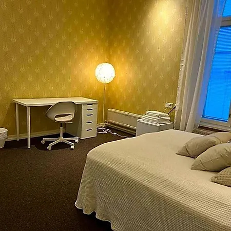 Johanssonin Talo 1849 Hotell 3*